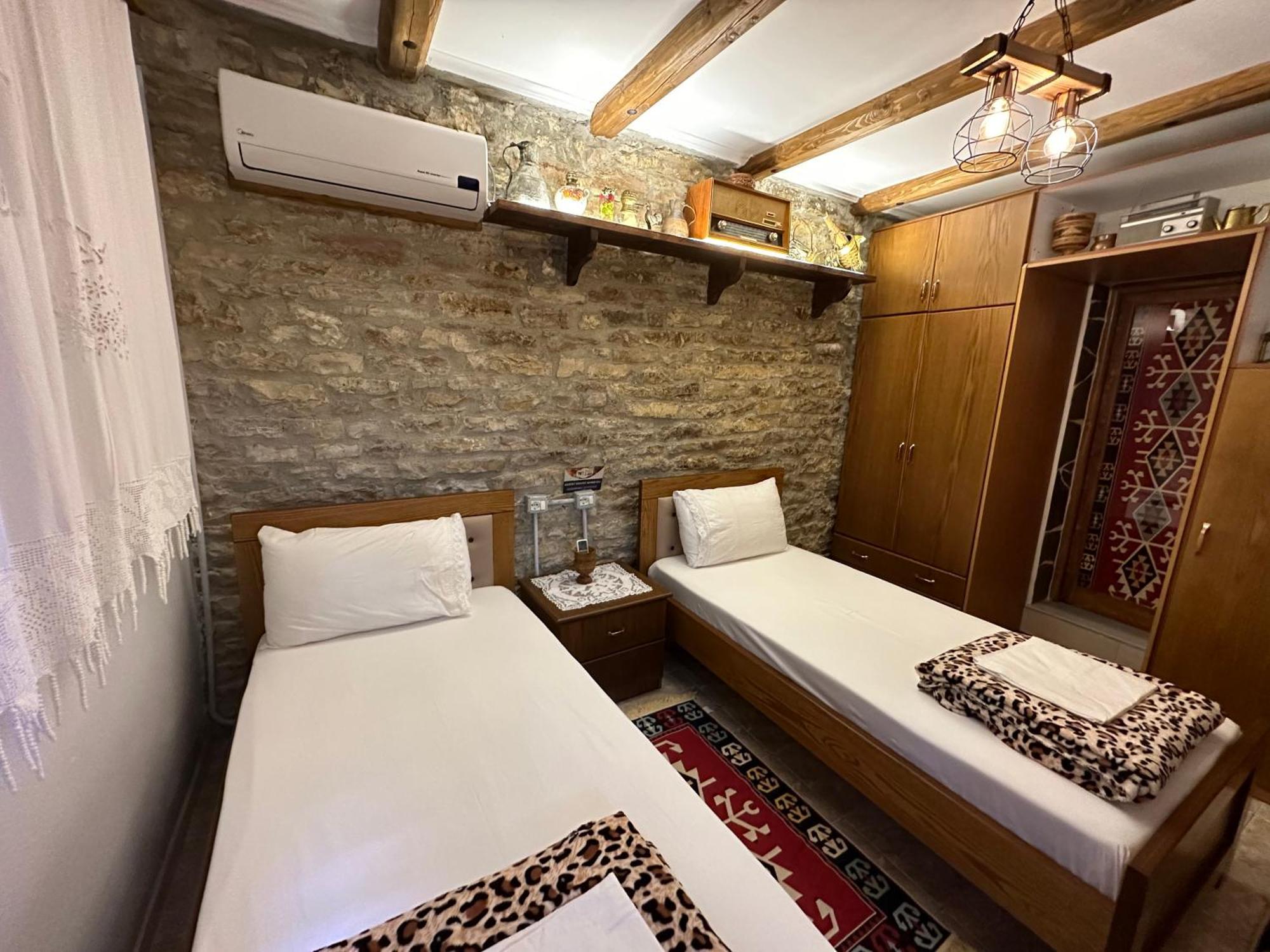 Ahmetaj Guest House Gjirokastër Exterior foto