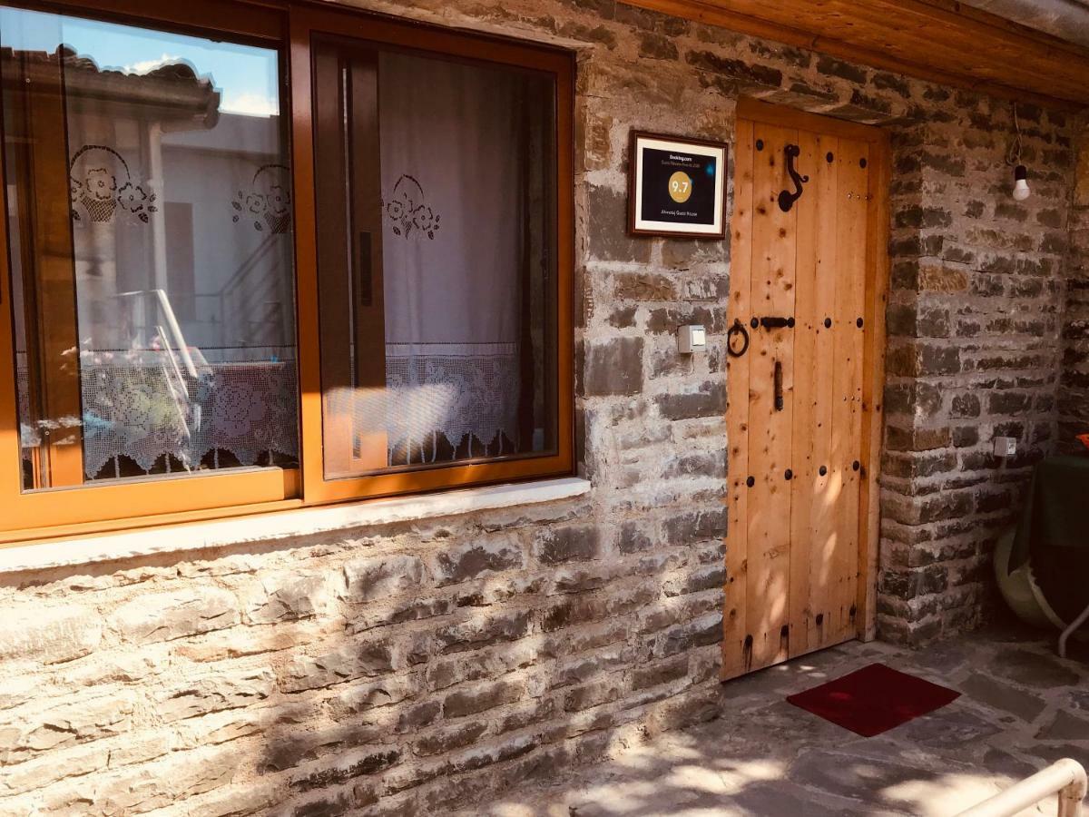 Ahmetaj Guest House Gjirokastër Exterior foto